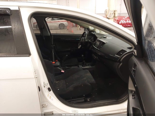 2015 MITSUBISHI LANCER EVOLUTION JA32W8FV5FU006207 Photo 4