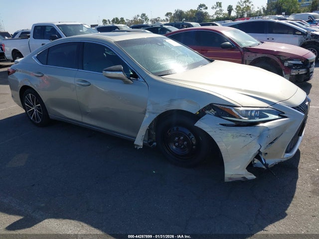 2024 LEXUS ES 300H 58ADA1C15RU038830