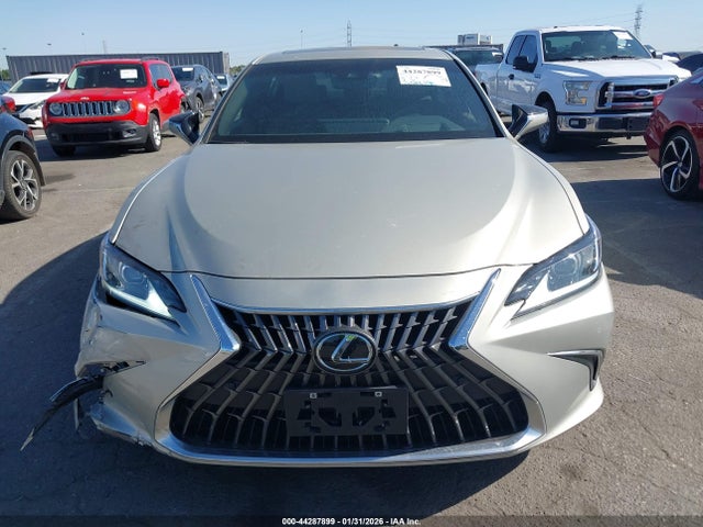 Продажа на аукционе авто 2024 Lexus Es 300h, vin: 58ADA1C15RU038830, номер лота: 44287899