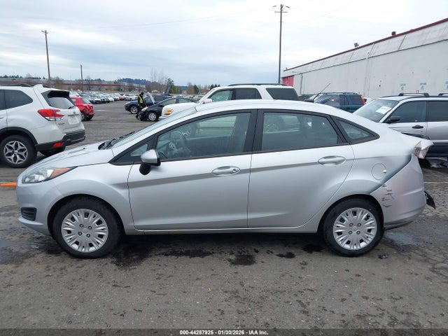 2015 Ford Fiesta S მანქანა იყიდება აუქციონზე, vin: 3FADP4AJ4FM124022, აუქციონის ნომერი: 44287925