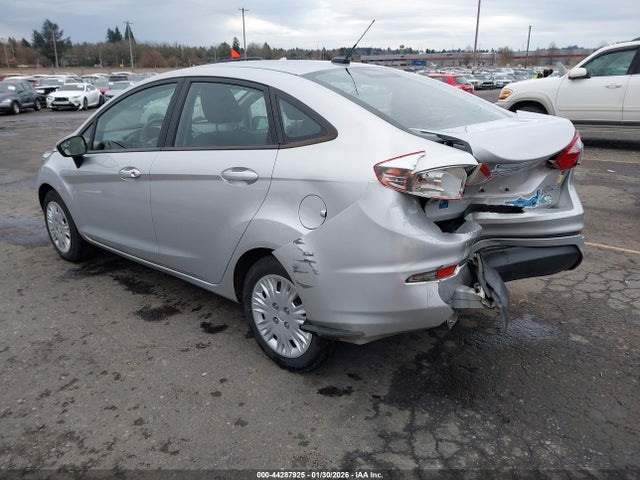 2015 Ford Fiesta S მანქანა იყიდება აუქციონზე, vin: 3FADP4AJ4FM124022, აუქციონის ნომერი: 44287925