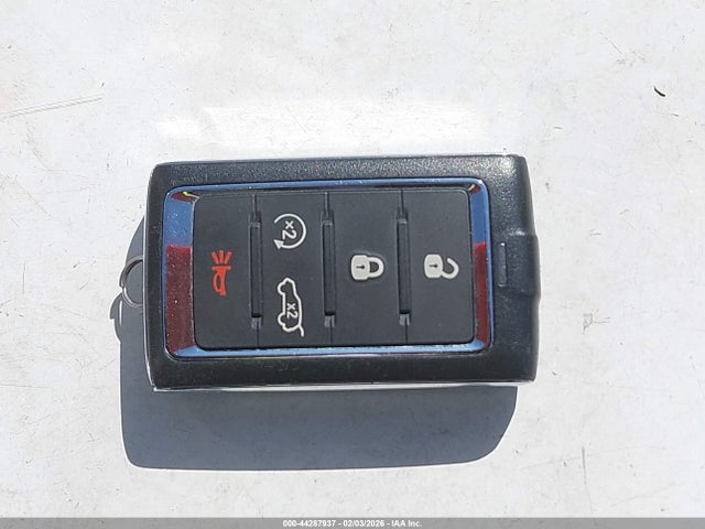 1C4RJKDG2P8751930 Jeep Grand Cherokee L Overland 4x4