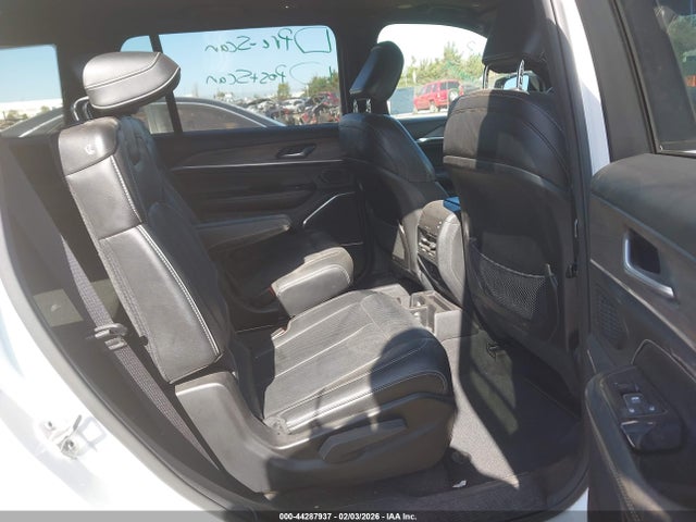1C4RJKDG2P8751930 Jeep Grand Cherokee L Overland 4x4