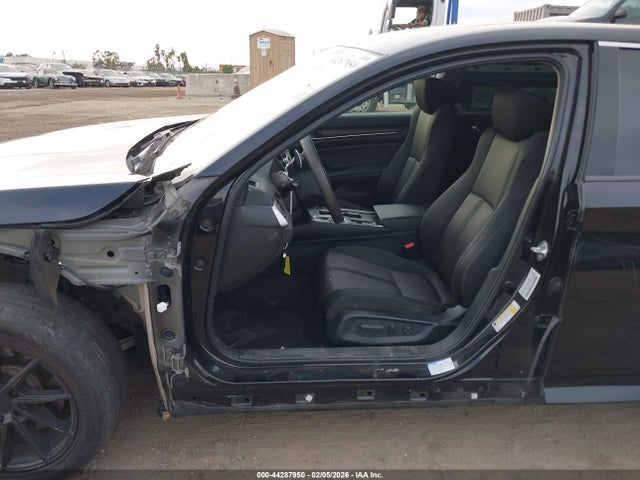1HGCV3F46LA012695 Honda Accord Hybrid Ex