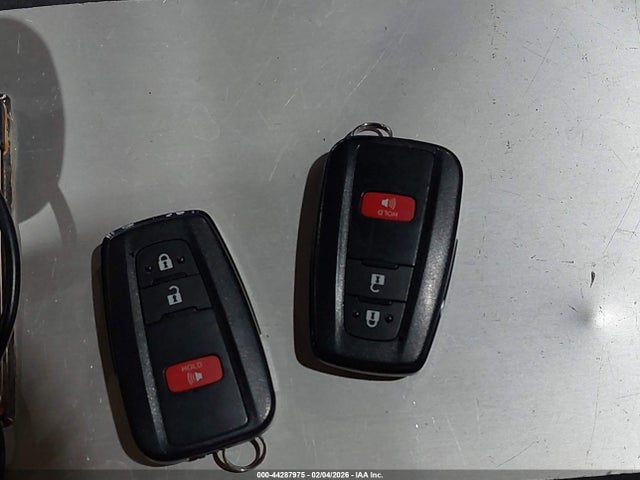 2021 TOYOTA PRIUS JTDKAMFU9M3134856 Photo 10