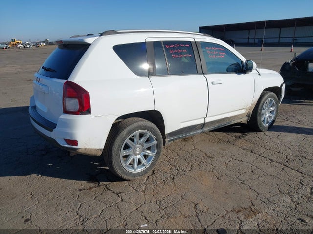 1C4NJCEA9HD117473 Jeep Compass Latitude Fwd