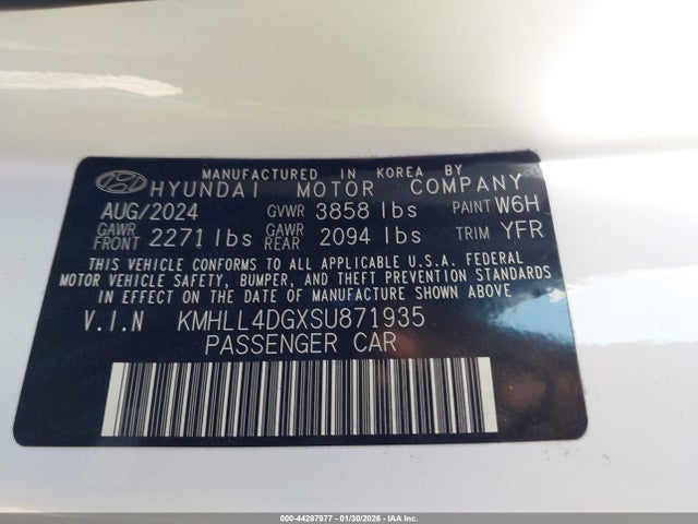 KMHLL4DGXSU871935 Hyundai ELANTRA SE