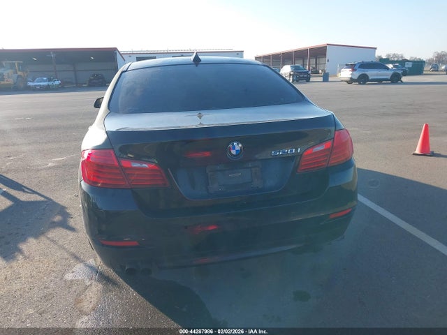 BMW 528I 2015 WBA5A5C53FD520697 Image 17
