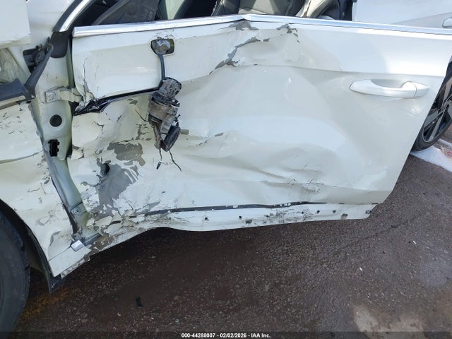 2021 VOLKSWAGEN ARTEON WVWAR7AN6ME008609 Photo 5