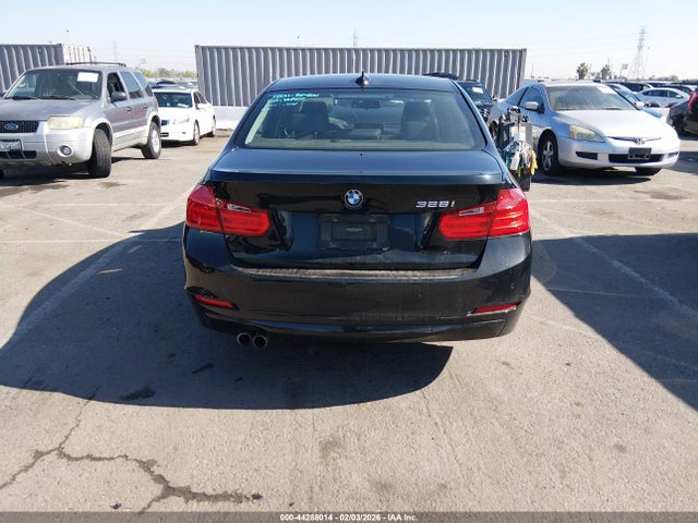 BMW 328I 2015 WBA3C1C5XFK120688 Image 16