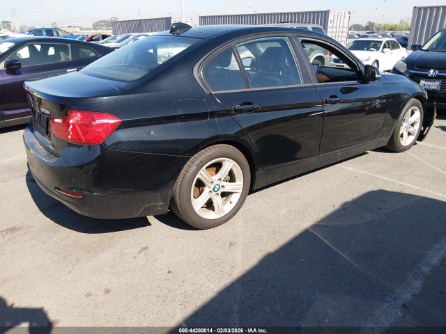 BMW 328I 2015 WBA3C1C5XFK120688 Image 4