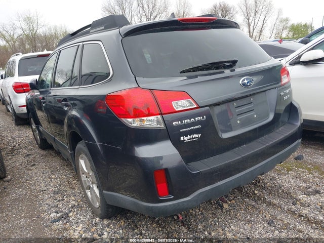 44288043 :رقم المزاد ، 4S4BRDLC8C2243278 vin ، 2012 Subaru Outback 3.6r Limited مزاد بيع