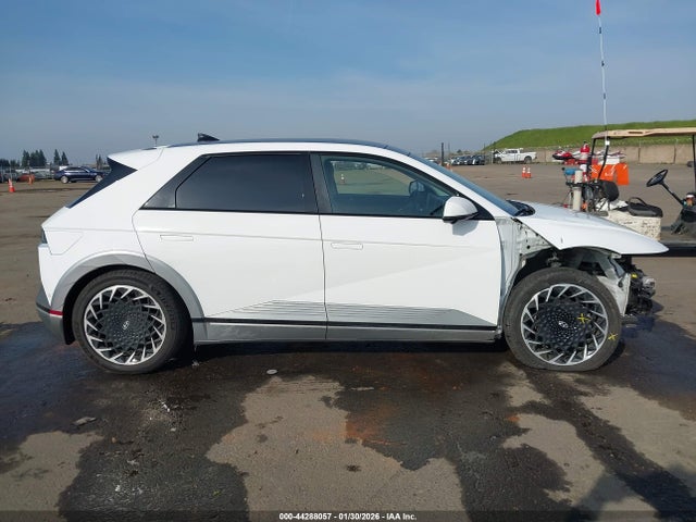 Hyundai Ioniq 5 Limited 2022 KM8KRDAF5NU090105 Image 14
