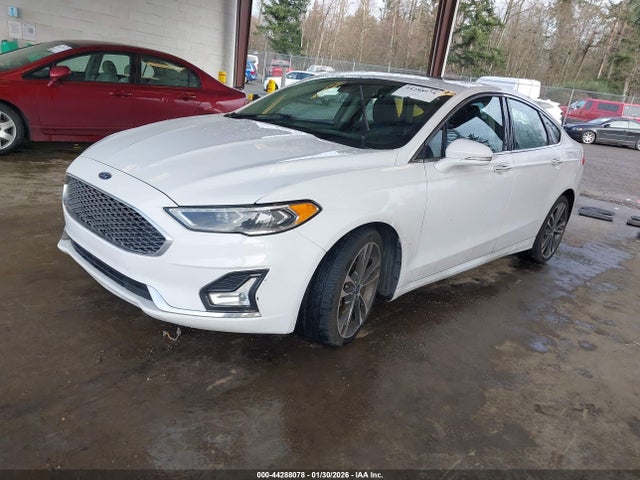 Ford Fusion Titanium 2020 3FA6P0D92LR194166 Image 2