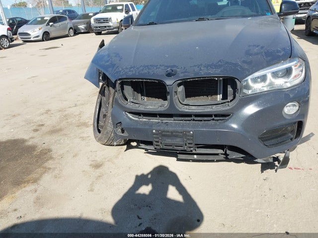BMW X6 Sdrive35i 2018 5UXKU0C56J0G69686 Image 19