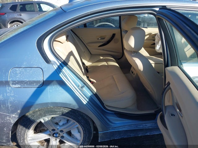 44288088 :رقم المزاد ، WBA3B5C54DF595544 vin ، 2013 Bmw 328i Xdrive مزاد بيع