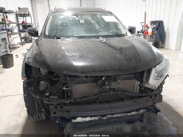 JN8AT2MV6KW384822 Nissan ROGUE SV