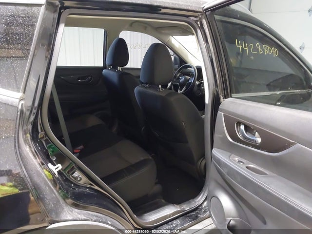 JN8AT2MV6KW384822 Nissan ROGUE SV