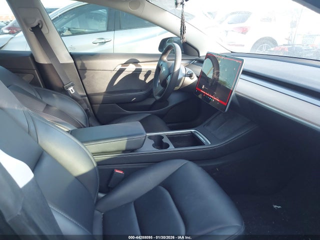 2023 TESLA MODEL 3 5YJ3E1EA6PF552751 Photo 4