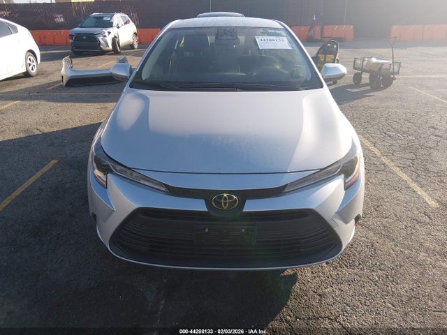 Toyota COROLLA LE 2023 JTDB4MEE0PJ011819 Image 13