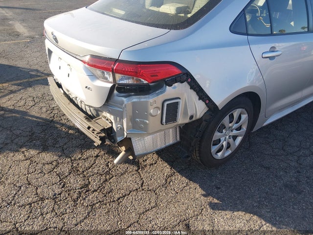Toyota COROLLA LE 2023 JTDB4MEE0PJ011819 Image 18