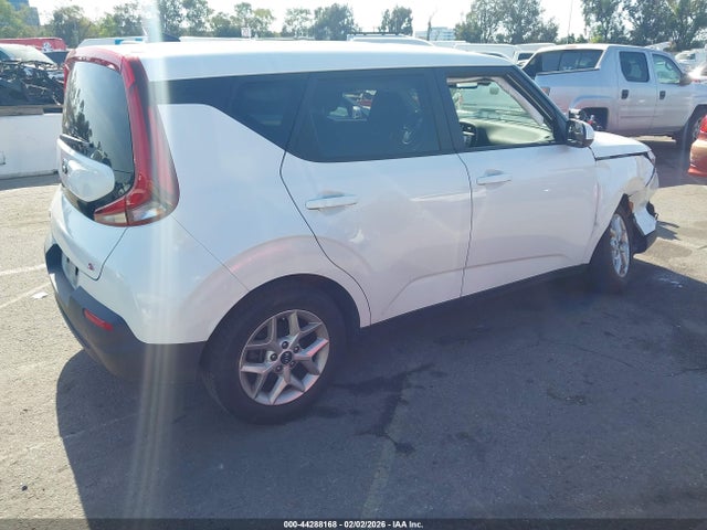 KNDJ23AU6L7701932 KIA SOUL S