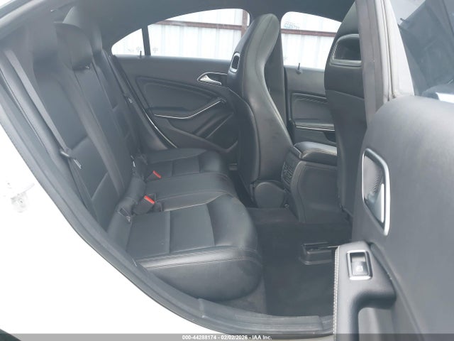 2014 MERCEDES-BENZ CLA 250 WDDSJ4EB7EN157631 Photo 7