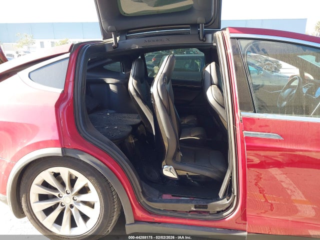 5YJXCAE21GF025023 Tesla MODEL X