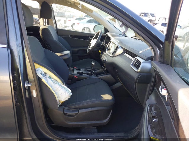 5XYPG4A54LG682780 KIA Sorento 3.3l Lx