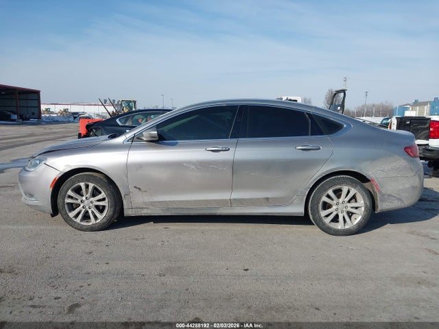 Продажа на аукционе авто 2015 Chrysler 200 Limited, vin: 1C3CCCAB9FN615197, номер лота: 44288192