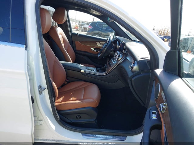 W1N0G8DB7MV307897 Mercedes-Benz Glc 300 Suv