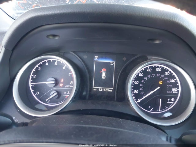 4T1C11AK8MU568233 Toyota CAMRY LE