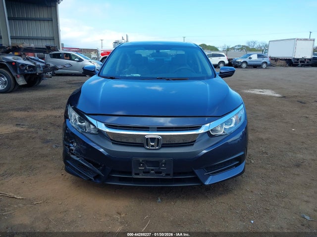 Honda CIVIC EX 2018 2HGFC2F74JH534571 Image 12