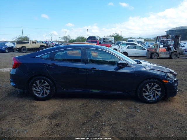 Honda CIVIC EX 2018 2HGFC2F74JH534571 Image 13