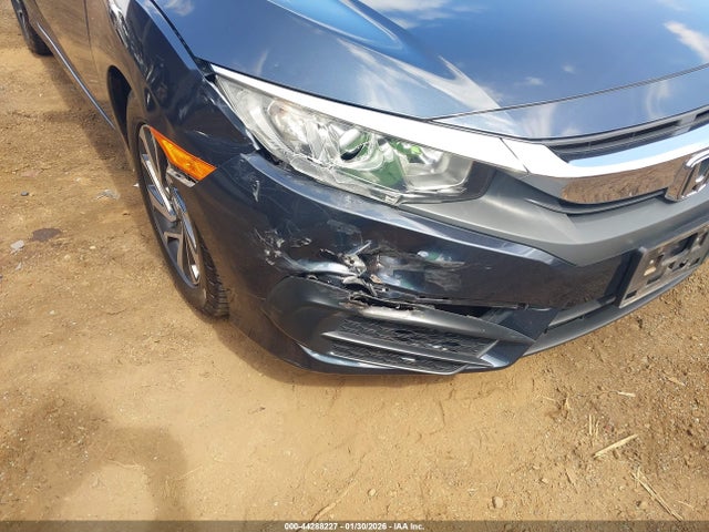 Honda CIVIC EX 2018 2HGFC2F74JH534571 Image 6