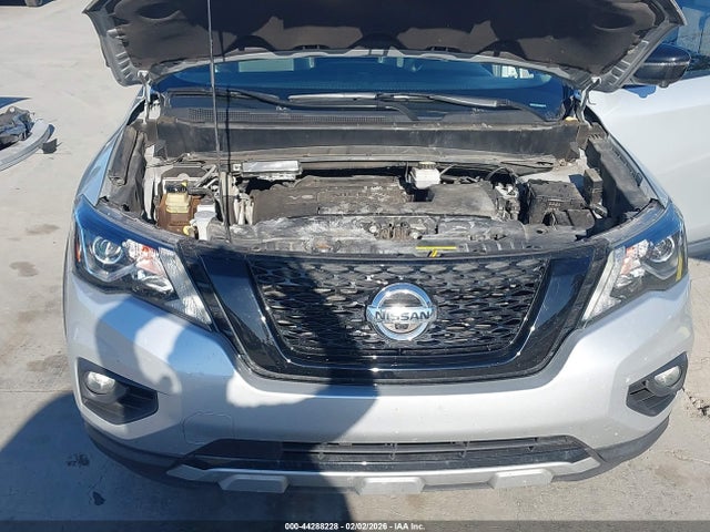 Продаж на аукціоні авто 2020 Nissan Pathfinder Sl 4wd, vin: 5N1DR2CM5LC638485, номер лоту: 44288228