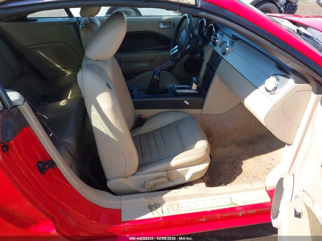 2007 FORD MUSTANG 1ZVHT85H675196768 Photo 4