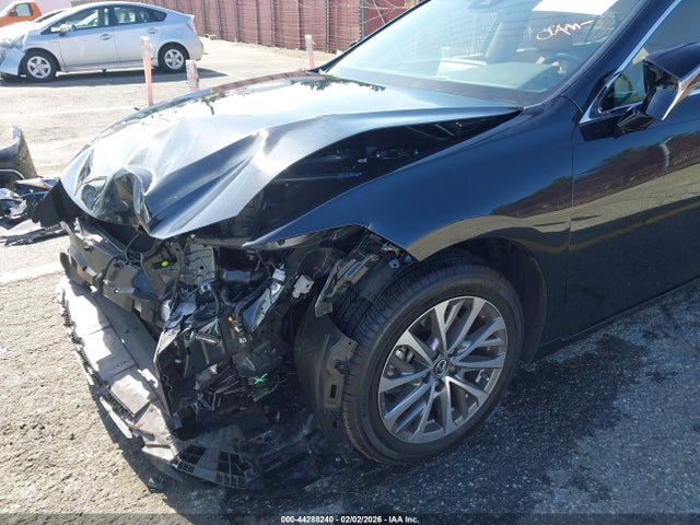 2024 Lexus Es 350 მანქანა იყიდება აუქციონზე, vin: 58ACZ1B18RU173628, აუქციონის ნომერი: 44288240