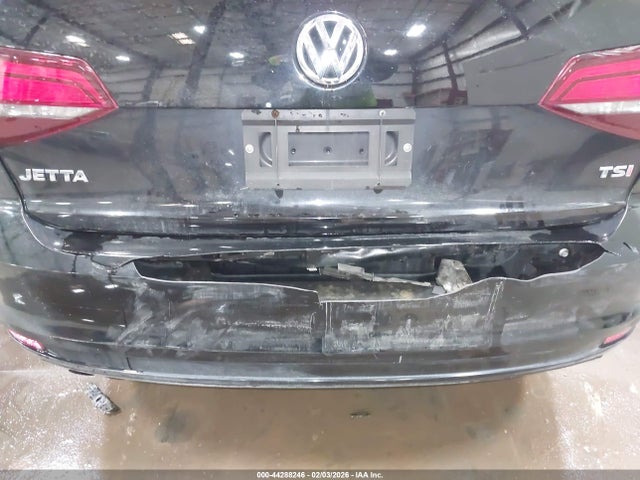 3VW267AJ3GM371245 Volkswagen Jetta 1.4t S