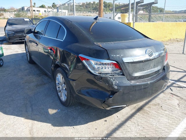 44288257 :رقم المزاد ، 1G4GF5E35DF300029 vin ، 2013 Buick Lacrosse Premium 1 Group مزاد بيع