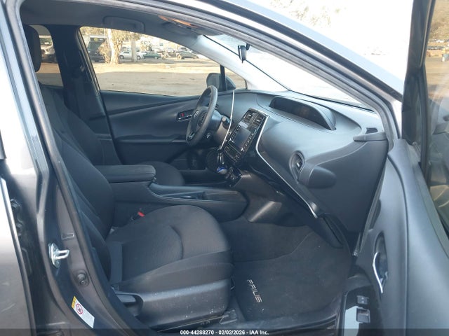 JTDKARFU2L3117182 Toyota Prius Le