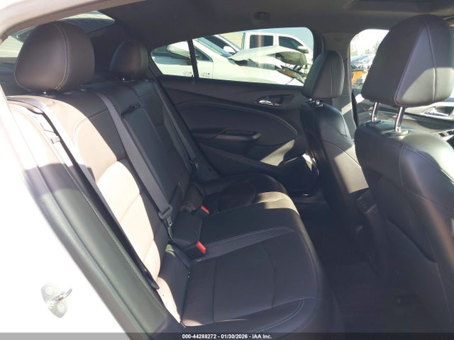 1G1BF5SM2J7206748 Chevrolet Cruze Premier Auto