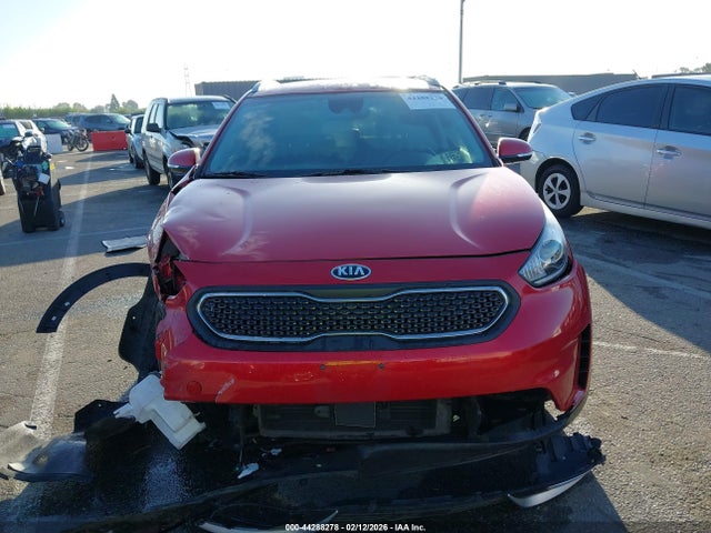 KNDCC3LC8K5326923 KIA NIRO EX