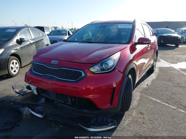 KNDCC3LC8K5326923 KIA NIRO EX