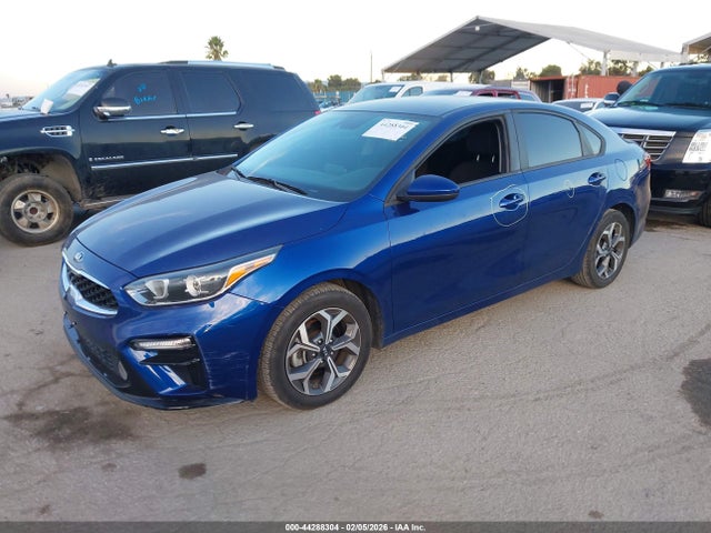 KIA Forte Lxs 2021 3KPF24AD4ME280127 Image 2