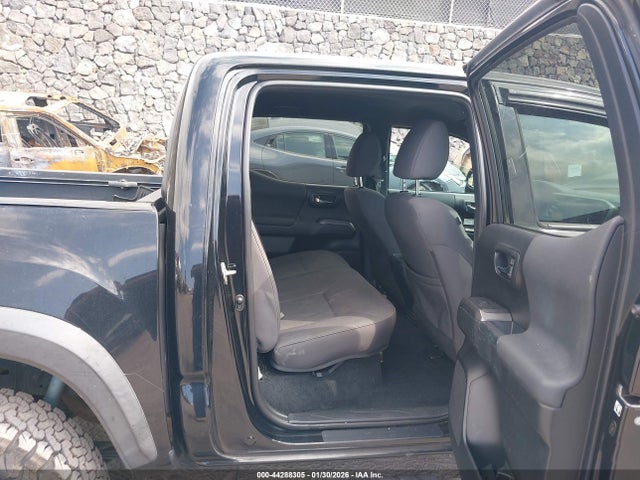 3TMCZ5AN2KM197599 Toyota Tacoma Trd Sport