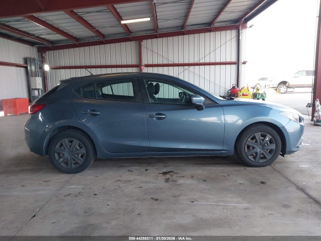 JM1BM1J75G1320756 Mazda Mazda3 I Sport