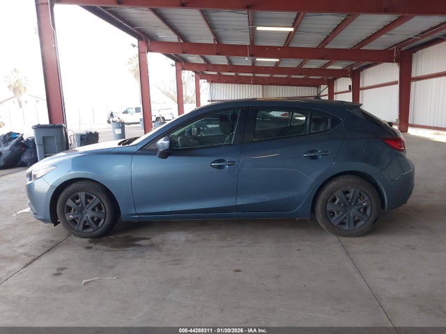 JM1BM1J75G1320756 Mazda Mazda3 I Sport
