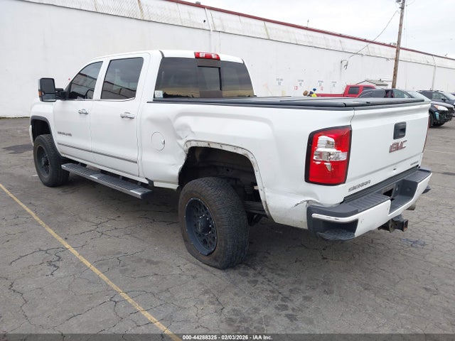 1GT12UE81GF182268 GMC Sierra 2500hd Denali
