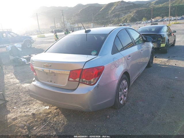 1G1PB5SG9F7163125 Chevrolet Cruze Ls Manual